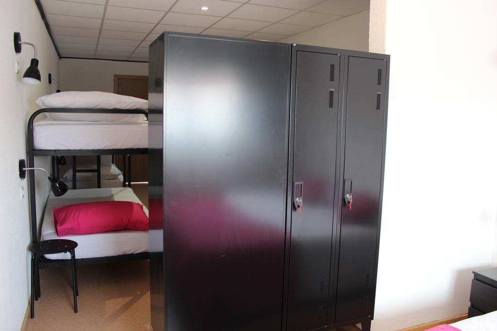 Hostel Casa Lucas 차르네카 외부 사진