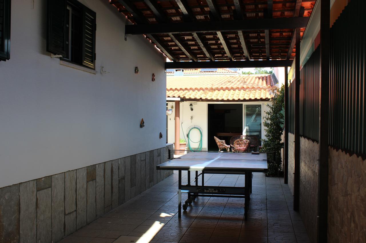 Hostel Casa Lucas 차르네카 외부 사진