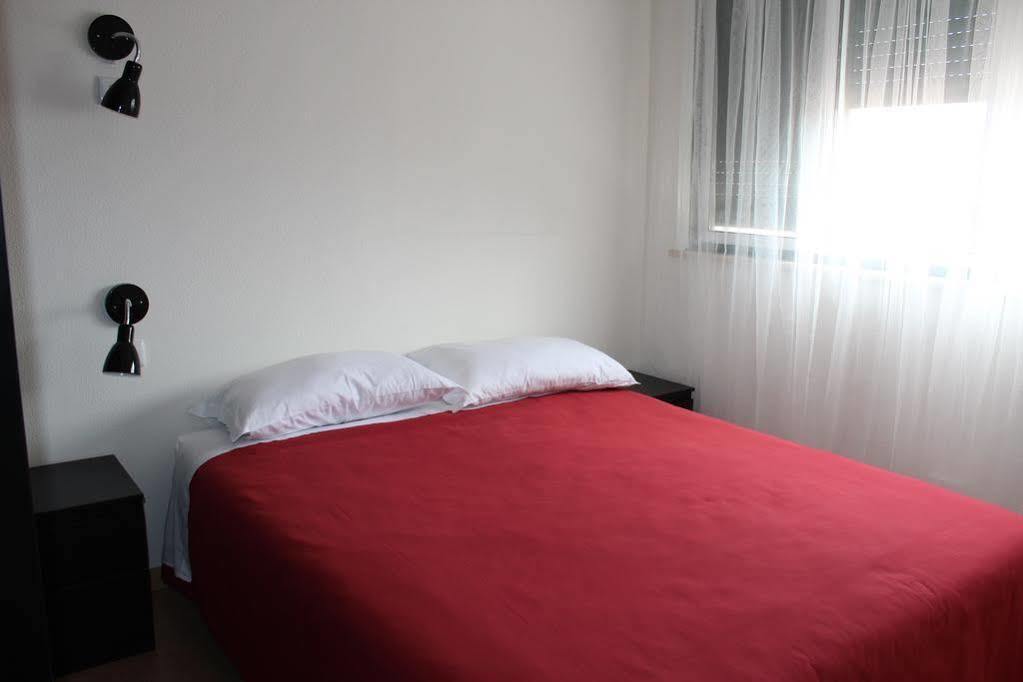 Hostel Casa Lucas 차르네카 외부 사진